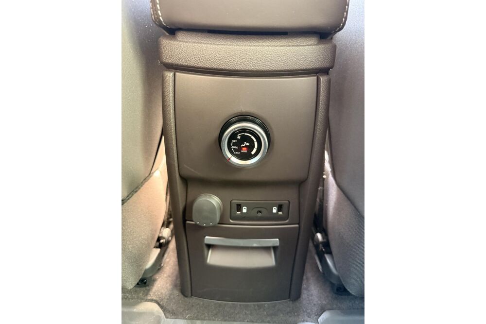 Espace V INITIALE PARIS 4 CONTROL - 1.6 DCI 160 EDC 5 PLACES - ENTR 2017 occasion 78760 Jouars-Pontchartrain