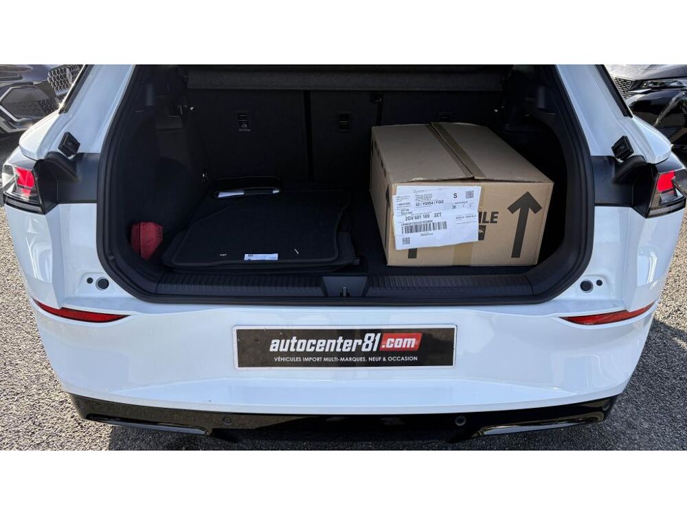 T-ROC 1.5 eTSI 150 DSG R-Line +T.OUVR+GARANTIE 5 ANS+PACK BLACK 2026 occasion 81580 Soual