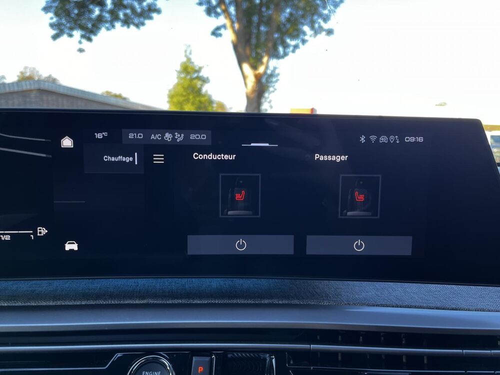 3008 1.2i Hybrid 145 Allure e-DCS6  NavPano  DriveAssist  Sieg 2025 occasion 34190 Ganges