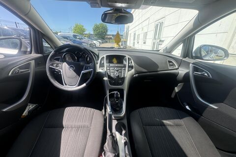 Astra 1.4i Twinport - 100 J BERLINE Essentia PHASE 1 2011 occasion 77185 Lognes