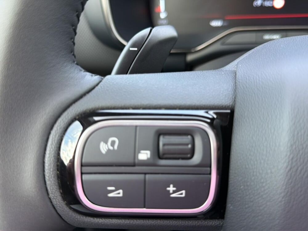 C5 aircross 1.5 bluehdi 130 max boite automatique 2025 occasion 85150 Les Achards