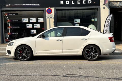 Octavia Skoda RS 2.0 TSI 220 DSG - Sieges RS & Sieges chauffants 2014 occasion 78760 Jouars-Pontchartrain