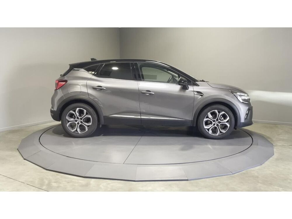 Captur 1.6 E-Tech Hybride 145CV BVA Engineered Garantie 12 mois 2024 occasion 33500 Libourne