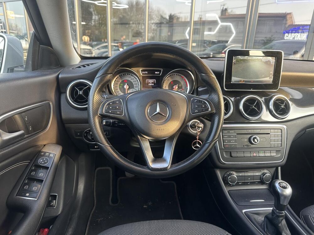 Classe CLA 200 d BERLINE- BM 117 Business Executive - GARANTIE 12 MOIS 2015 occasion 33450 Montussan