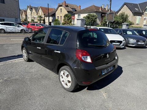 Clio 1.5 dCi - 85 Dynamique TomTom 2010 occasion 19100 Brive-la-Gaillarde