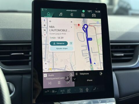 Symbioz E-Tech Full Hybrid 145 Iconic avec Cam&eacute;ra 360&deg;, et Hayon mai 2025 occasion 35300 Foug&egrave;res