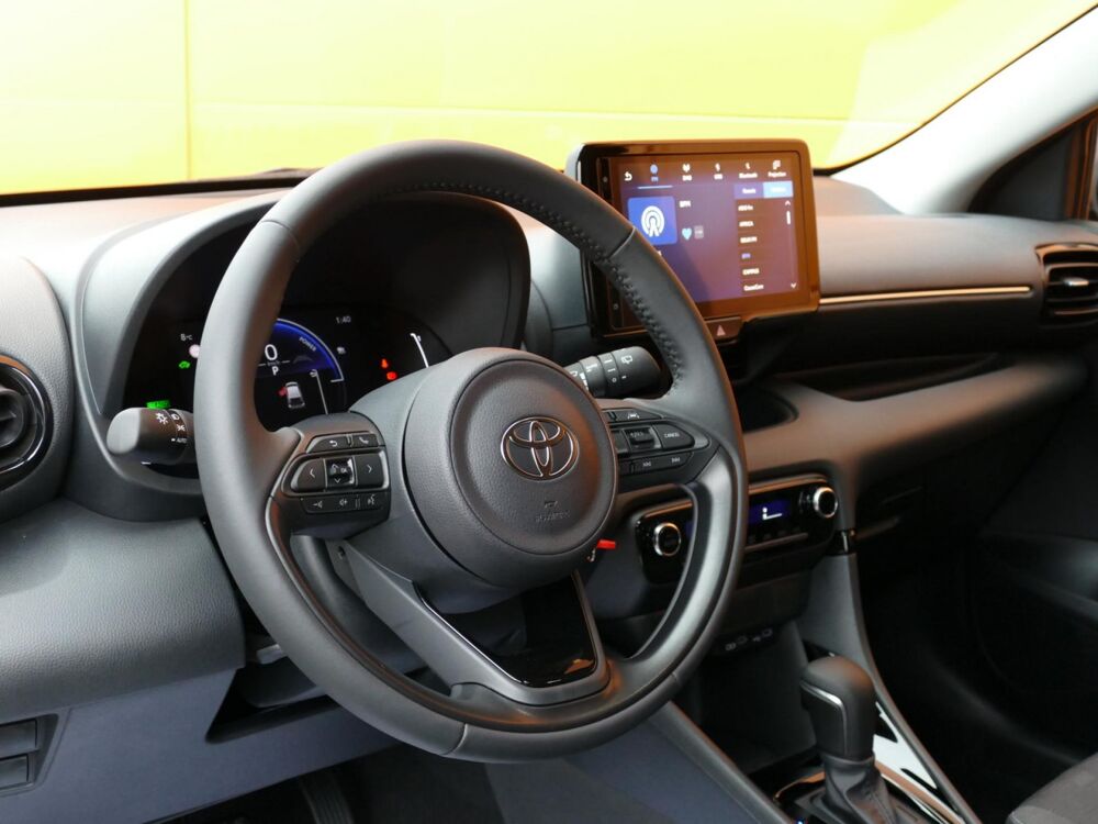 Yaris IV HYBRID 116H DESIGN - BV e-CVT 2025 occasion 77090 Coll&eacute;gien