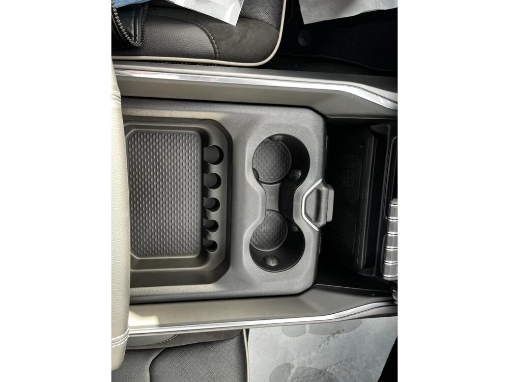 RAM 1500 CREW LAIE SPORT AIR 2024 occasion 91830 Le Coudray-Montceaux