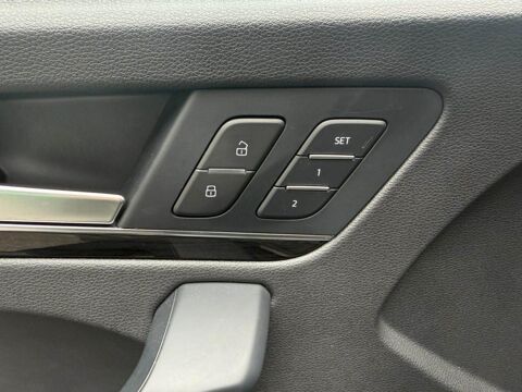 Q5 Quattro 2.0 50 TFSI e - 299 - BV S-tronic Avus - ATTELAGE - 2020 occasion 77185 Lognes