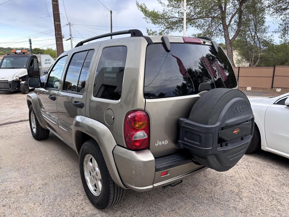 Cherokee 2.8 CRD - BVA 2001 Limited PHASE 2 2005 occasion 83490 Le Muy