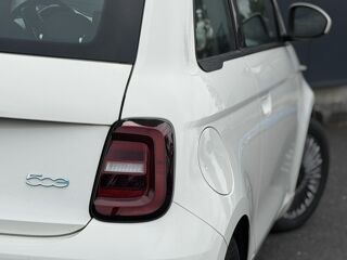 500 Electrique 118ch 42.0kWh Icone - SOH +95% 2023 occasion 35300 Foug&egrave;res