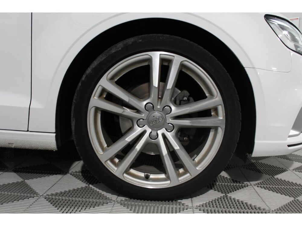 A3 8V Cabriolet S Line - 1.5 35 TFSI 150CH - EXCELLENT ETAT 2019 occasion 95340 Bernes-sur-Oise
