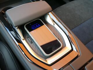 Rafale E-TECH HYBRID 200 ESPRIT ALPINE - BVA + TOIT SOLARBAY 2025 occasion 77090 Coll&eacute;gien