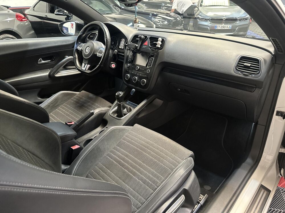 Scirocco 1.4 16V TSI - 160 COUPE Carat PHASE 1 2013 occasion 94360 Bry-sur-Marne