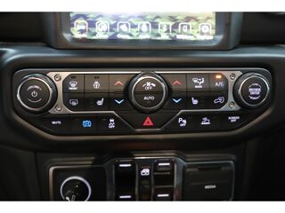 Wrangler 2.0 T 4xe 380 4x4 Unlimited Overland BVA 2022 occasion 06550 La Roquette-sur-Siagne