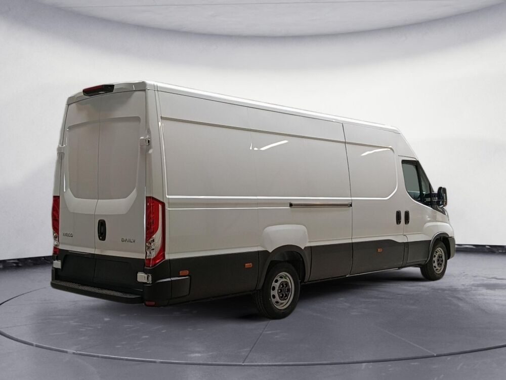 Daily 35s18 3.0 v16 hi-matic h2 180cv 2026 occasion 34190 Ganges