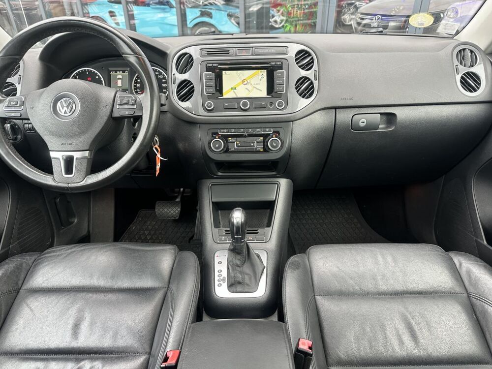 Tiguan 2.0 16V TDI BlueMotion - 140 -DSG7 Carat 4Motion PHASE 2- S 2014 occasion 33450 Montussan