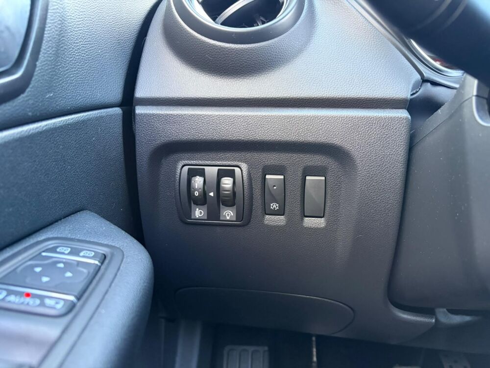 Captur 0.9 Energy TCe 90 Intens, roue de secours, clim auto 2019 occasion 31660 Bessi&egrave;res