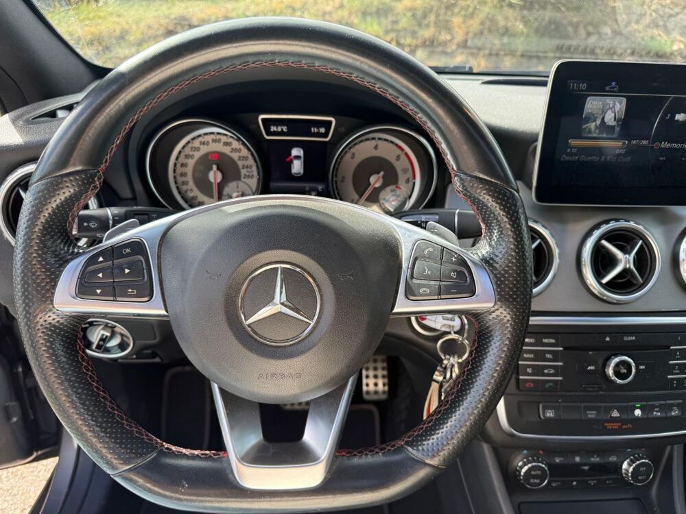 Classe GLA 2.2 220 D 175 FASCINATION 4MATIC 7G-DCT BVA 2016 occasion 42170 Saint-Just-Saint-Rambert