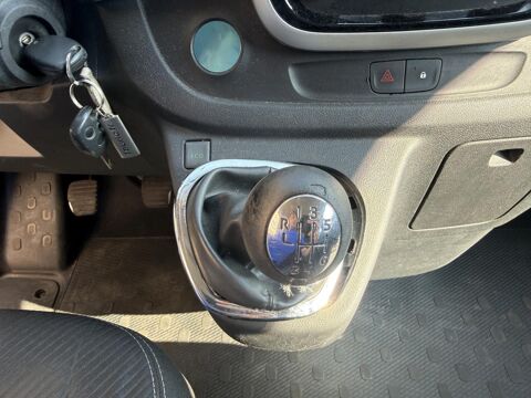 Trafic L1H1 1200 Kg 1.6 dCi - 120 III CABINE APPROFONDIE Fourgon C 2016 occasion 19100 Brive-la-Gaillarde