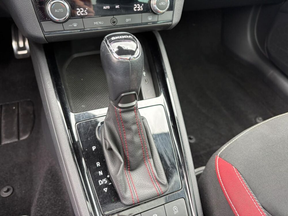 Kamiq 1.0 TSI Evo 110 BV DSG7 Monte-Carlo, cam&eacute;ra de recul, carpl 2021 occasion 31660 Bessi&egrave;res