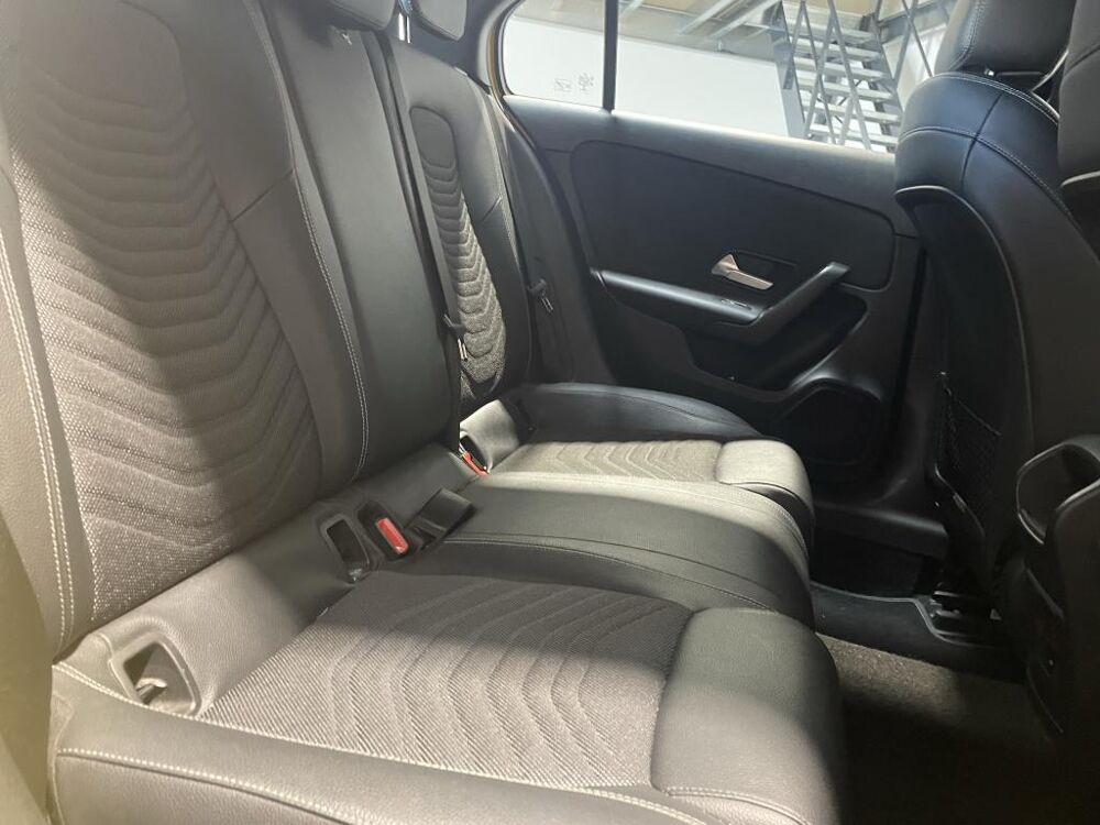 Classe A A 180 d 2.0 116cv BM 177 Business Line Garantie 12 mois 2021 occasion 33500 Libourne