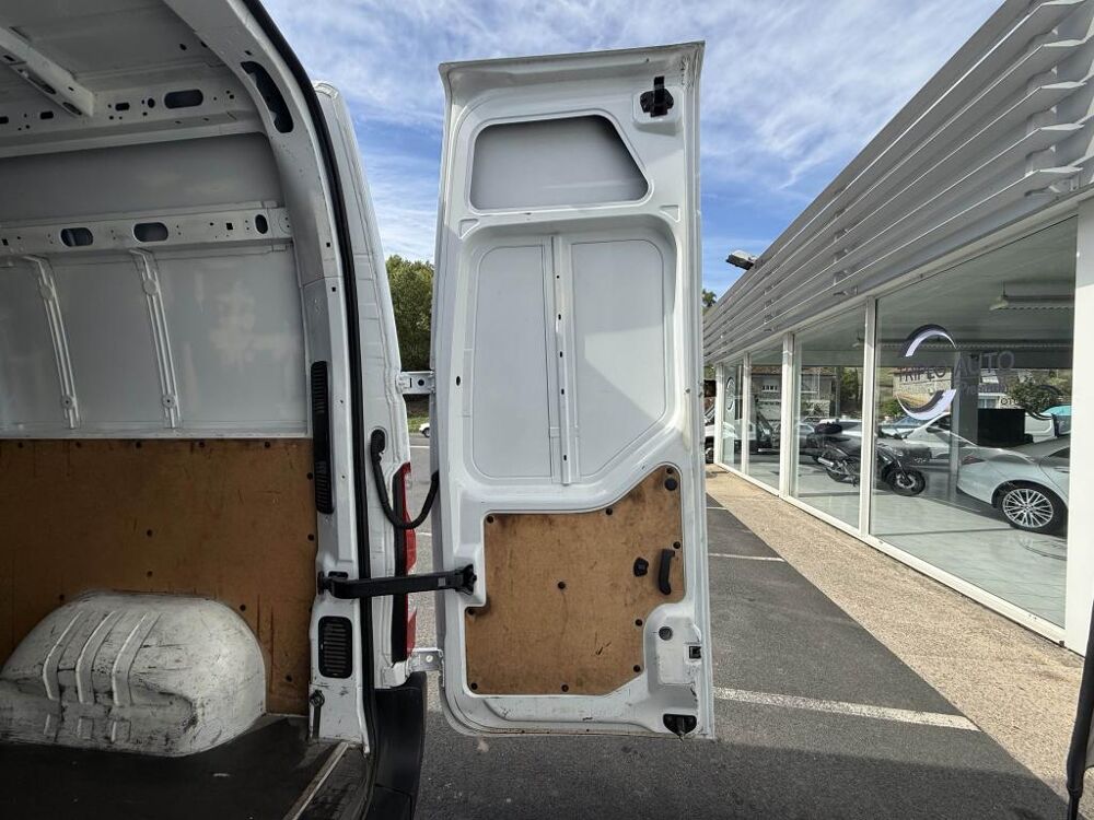 Master Confort F3300 L2H2 2.3 dCi - 135 - FOURGON L2H2 Traction - T 2020 occasion 19100 Brive-la-Gaillarde