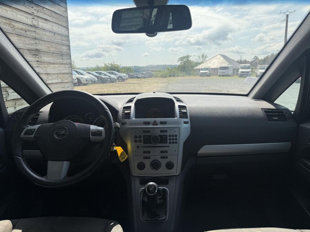 Zafira 1.7 CDTI FAP - 125 7 places 2010 occasion 19100 Brive-la-Gaillarde