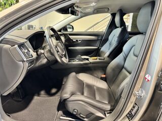 V90 II T8 AWD Recharge 303 + 87ch R-Design Expression Geartronic 2021 occasion 26000 VALENCE