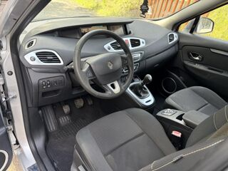 Sc&eacute;nic Grand 1.5 dCi - 105ch - 7places Carminat / distribution, ent 2010 occasion 30260 Orthoux-S&eacute;rignac-Quilhan
