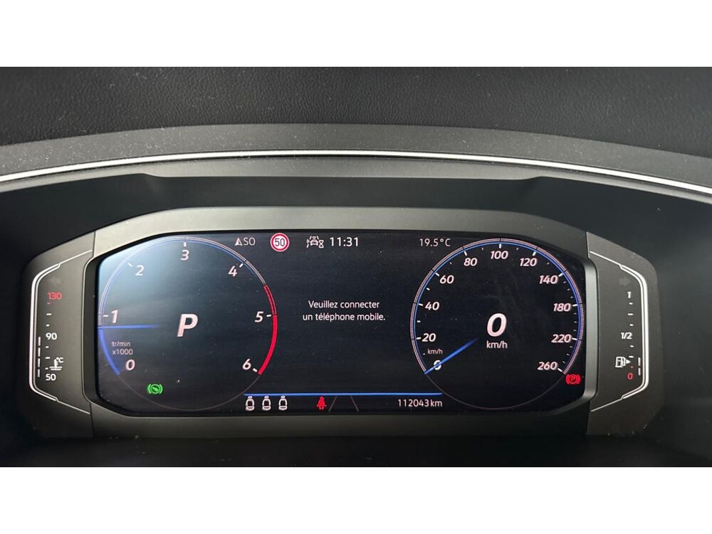 Tiguan 2.0 - 150ch - R-Line 4Motion / TOIT OUVRANT / ATTELAGE / CAR 2020 occasion 17600 Saujon
