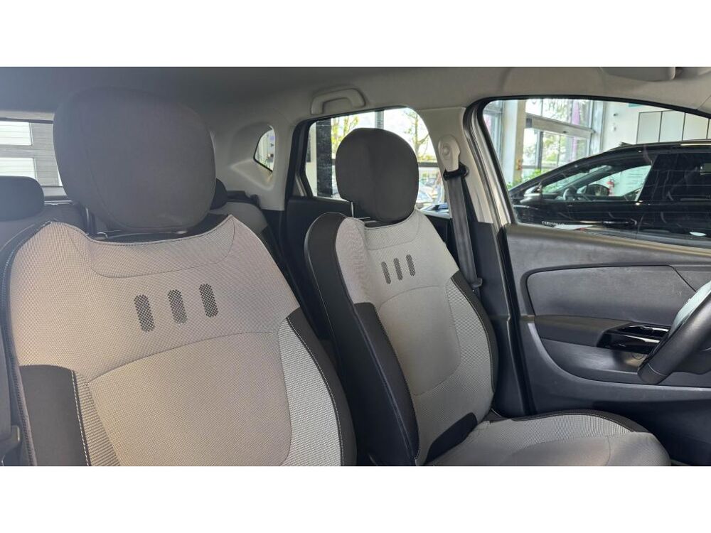 Captur 1.2 TCe 120 EDC Intens - 2013 - Garantie 12 mois 2013 occasion 60740 Saint-Maximin