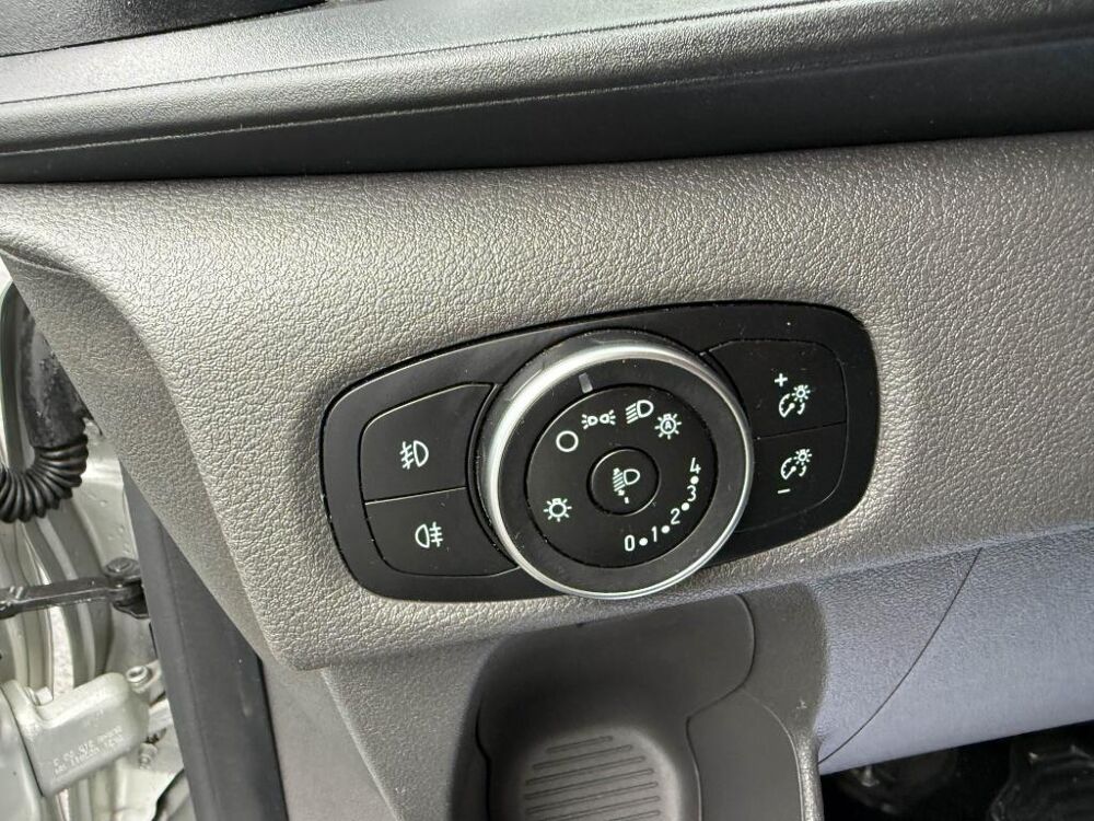 Transit Custom 2.0 EcoBlue - 170 - BVA 5pl Fourgon Cabine approfondi 2022 occasion 19100 Brive-la-Gaillarde
