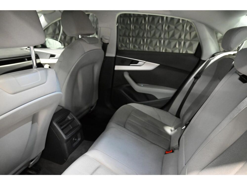 A4 2.0 35 TFSI - 150 - BV S-tronic 2016 BERLINE Business line 2021 occasion 77100 Meaux