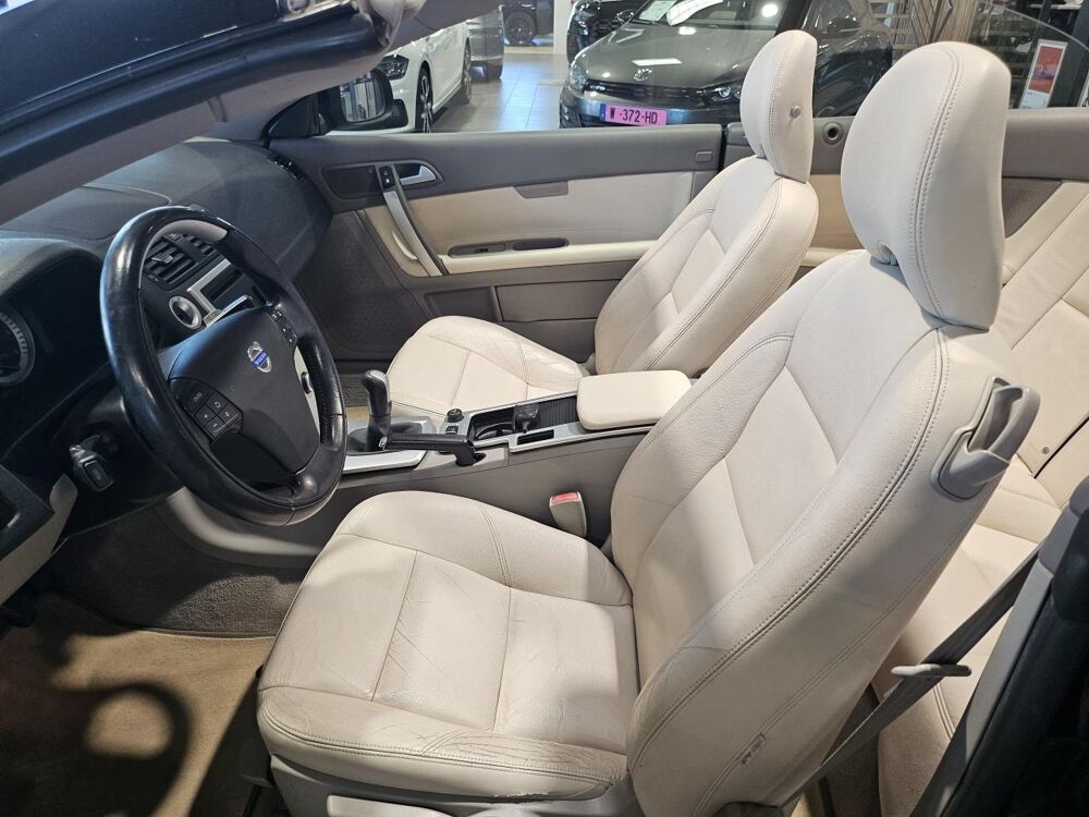 C70 CABRIOLET D3 150CV MOMENTUM 2011 occasion 26000 Valence
