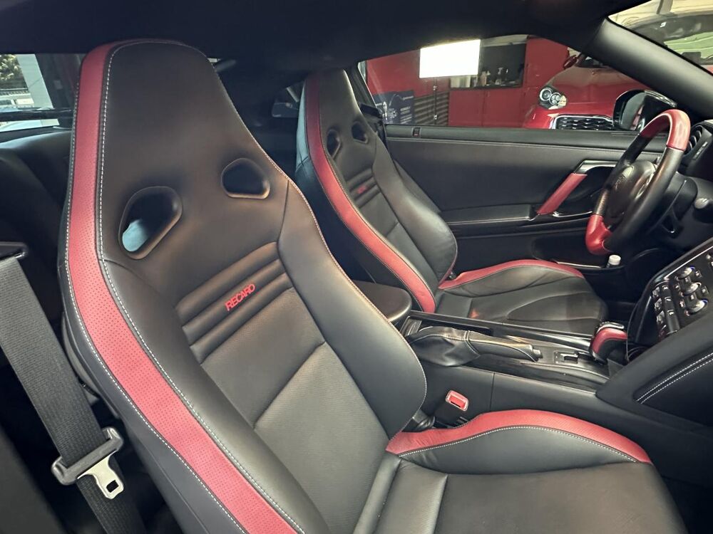 GT-R 3.8 550 BLACK EDITION 4WD BVA 2015 occasion 33370 Artigues-pr&egrave;s-Bordeaux