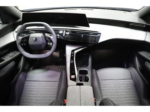 5008 Allure 1.2 Hybrid 145 e-DCS6 7 Places 2025 occasion 06550 La Roquette-sur-Siagne