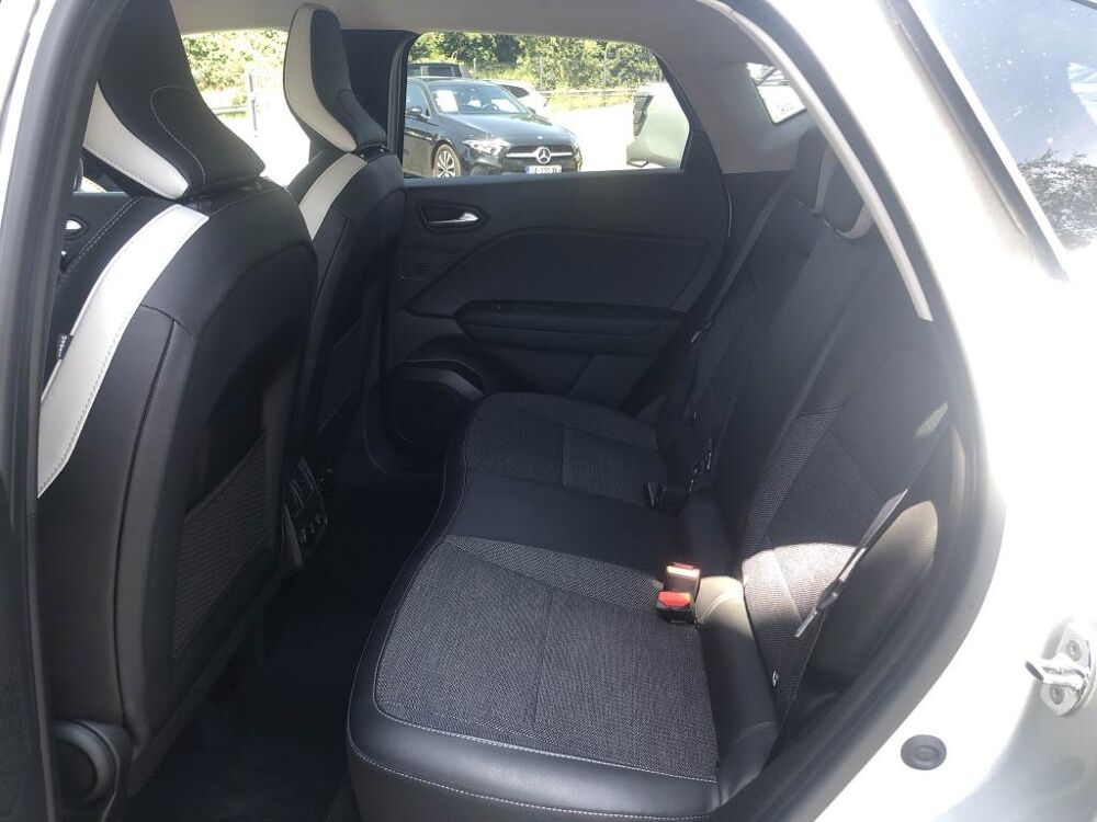 Captur TECHNO MILD HYBRID 160ch EDC 2023 occasion 44700 Orvault