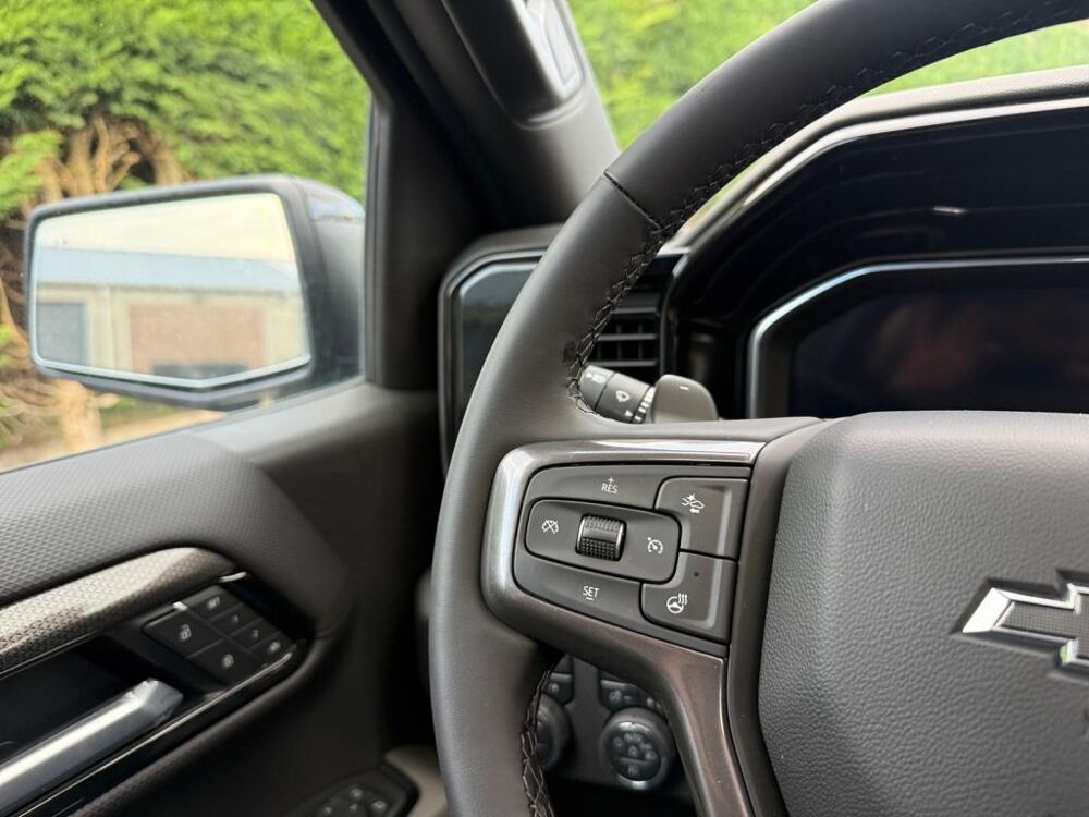 Divers Chevrolet ZR2 V8 6.2 4WD 2026 occasion 78780 MAURECOURT