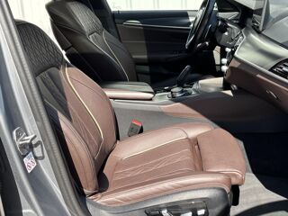 S&eacute;rie 5 545e TWINPOWER TURBO XDRIVE 394 M SPORT BVA8 2023 occasion 83490 Le Muy