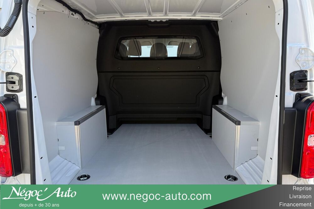 Jumpy CABINE APPROFONDIE FIXE XL 2.2 DIESEL 180 EAT8 5PL 2026 occasion 38550 Clonas-sur-Var&egrave;ze