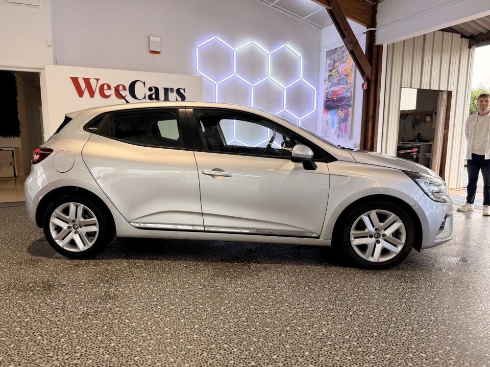 Clio 1.5 BLUEDCI 85CH BUSINESS GARANTIE 12 MOIS 2021 occasion 16000 Angoul&ecirc;me