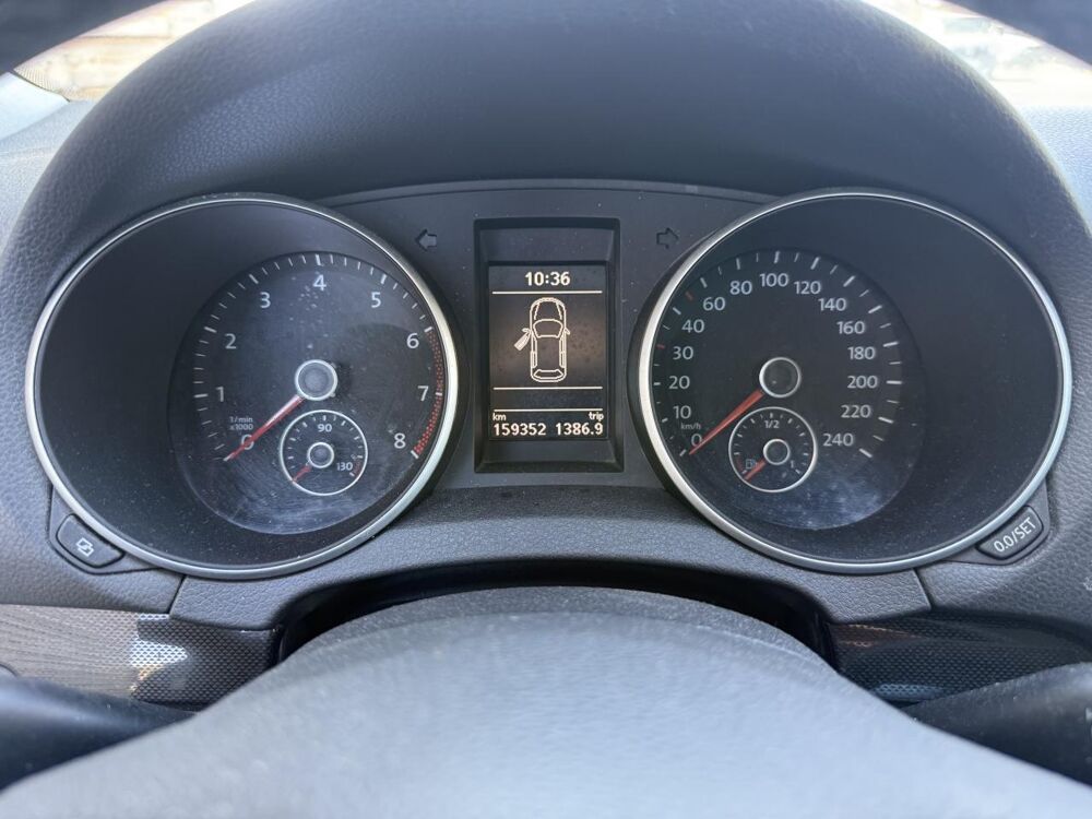 Golf 1.4 16V TSI - 122 Boite auto VI BERLINE Confortline 2011 occasion 19100 Brive-la-Gaillarde