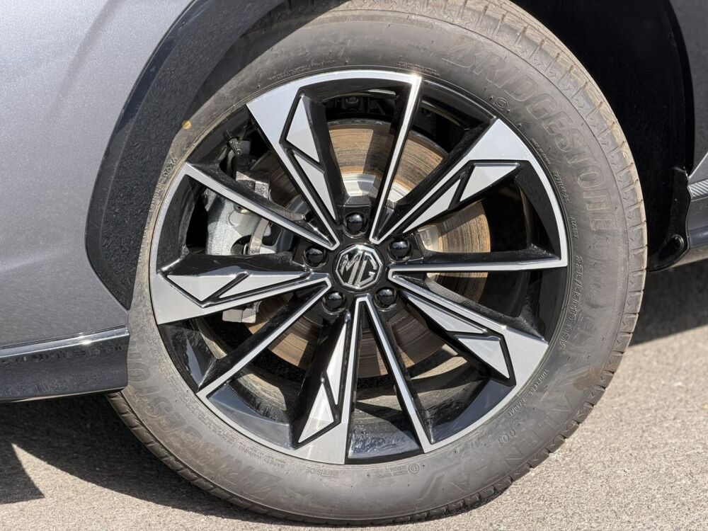 MG.EHS 1.5 Hybrid+ 224 Luxury 2026 occasion 35300 Foug&egrave;res