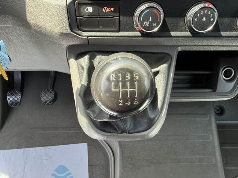 Crafter 35 L3H3 2.0 TDI - 140 FOURGON Business TVA RECUPERABLE + CAR 2023 occasion 19100 Brive-la-Gaillarde