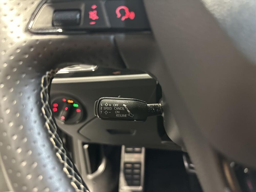 Leon 2.0 TSI 290 DSG 7 Cupra 300 - Attelage - Cam&eacute;ra 2019 occasion 25300 Pontarlier