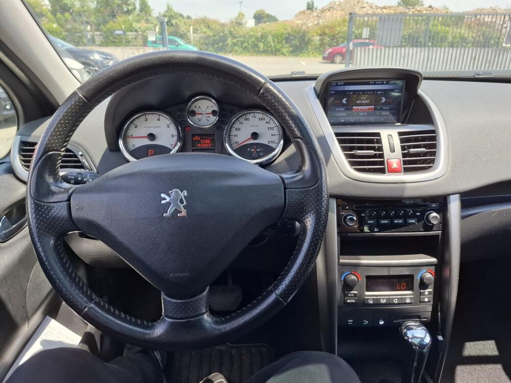 207 SW OUTDOOR 1.6 VTI 120 PREMIUM BVA 2008 occasion 56850 Caudan