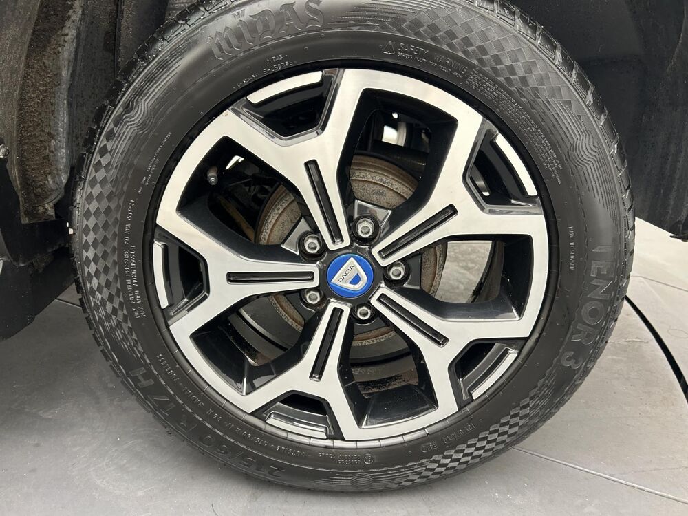 Duster 1.5 Blue dCi 115ch - finition 15 ANS - GARANTIE 12 MOIS 2021 occasion 33130 B&egrave;gles