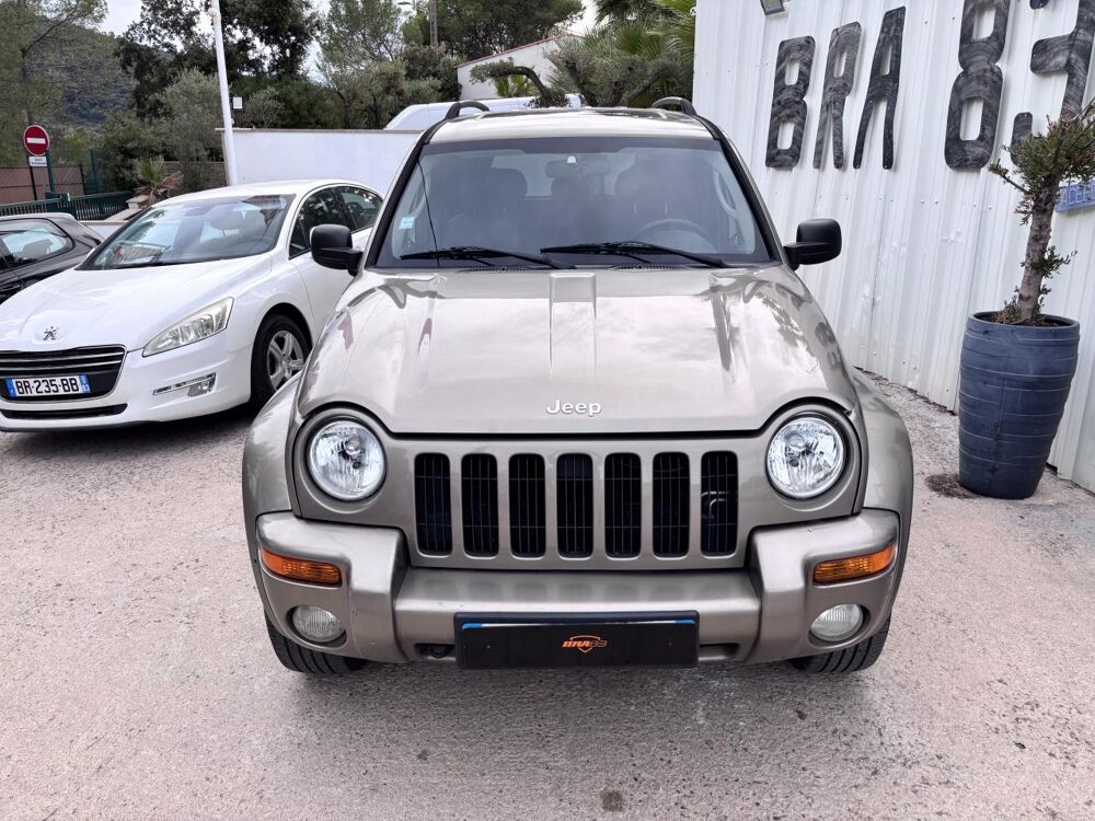 Cherokee 2.8 CRD - BVA 2001 Limited PHASE 2 2005 occasion 83490 Le Muy