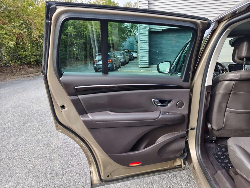 Espace 1.6 Energy dCi - 160CV - BV EDC V Zen 2015 occasion 77185 Lognes